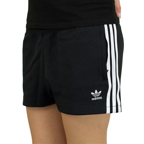 adidas shorts schwarz reißverschluss|Schwarze adidas Shorts für Damen .